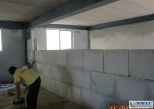 莱芜市轻型隔墙板革命 石膏砌块引领绿色建筑新趋势